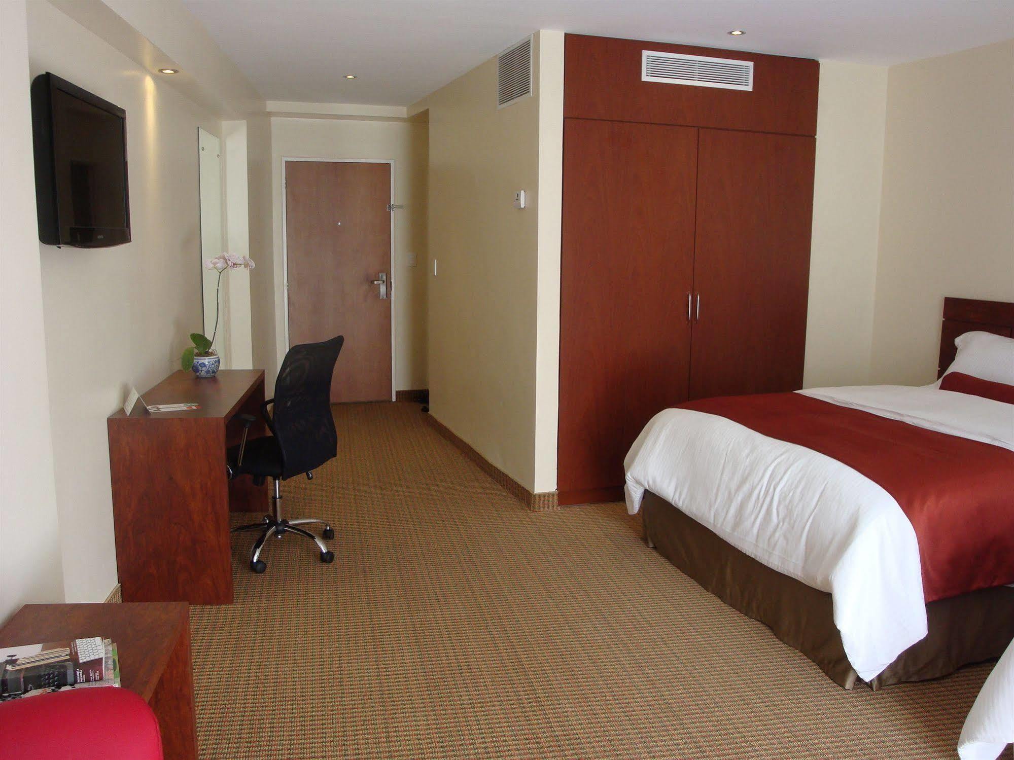 Hotel Continental Altamira Caracas Exteriér fotografie